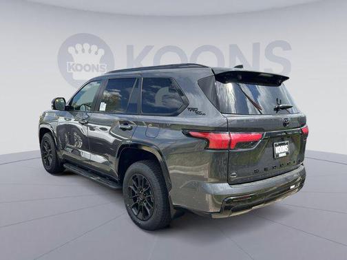 2025 Toyota Sequoia Platinum