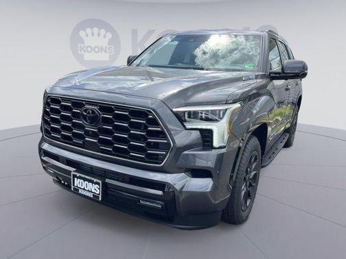 2025 Toyota Sequoia Platinum