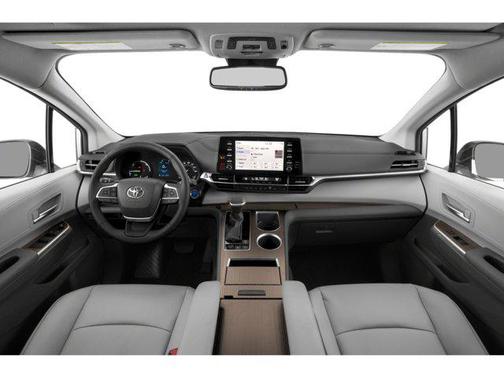 2025 Toyota Sienna XLE 7 Passenger