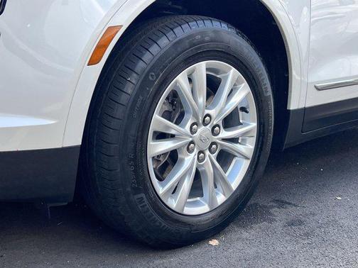 2022 Cadillac XT5 Luxury