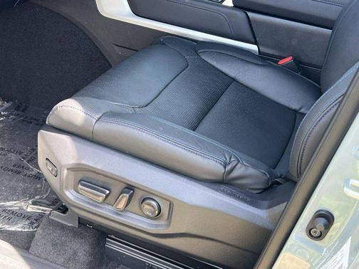 2025 Toyota Sequoia Platinum