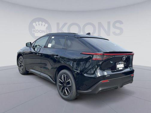 2026 Toyota bZ XLE Plus