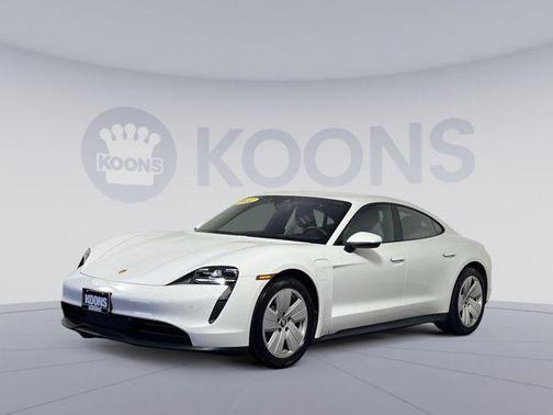 2022 Porsche Taycan Base