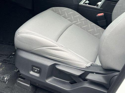 Ice Cap 2026 Toyota Tacoma SR5