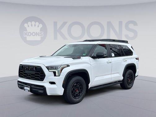 2025 Toyota Sequoia Base