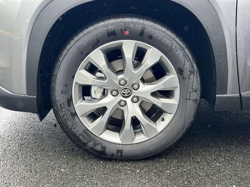 Heavy Metal 2026 Toyota Grand Highlander Limited