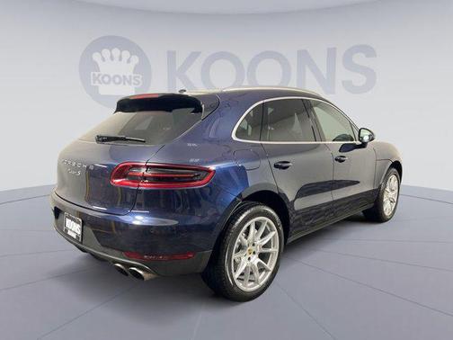 2018 Porsche Macan Base