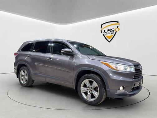 2016 Toyota Highlander Limited Platinum