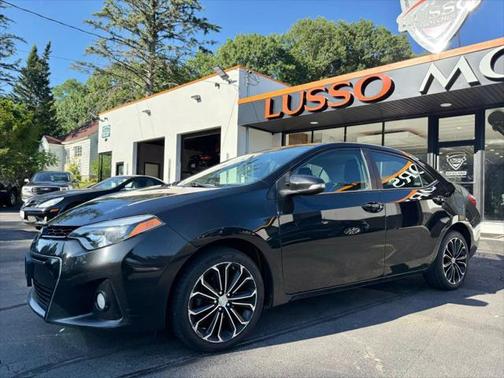 2015 Toyota Corolla S Plus