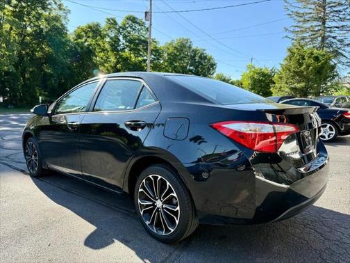 2015 Toyota Corolla S Plus