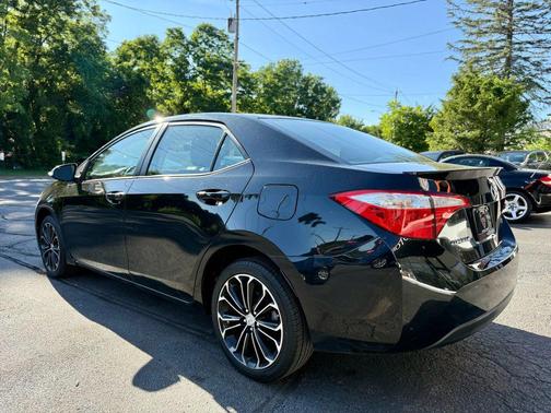 2015 Toyota Corolla S Plus