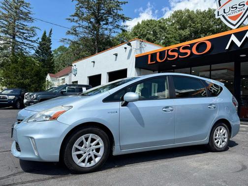 2012 Toyota Prius v Two