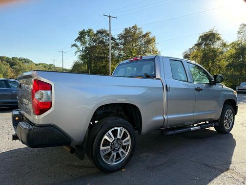 2014 Toyota Tundra SR5
