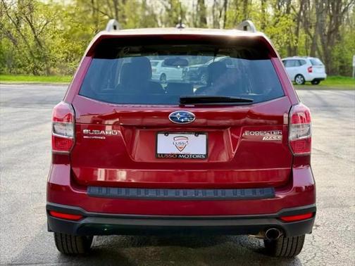 2015 Subaru Forester 2.5i Touring