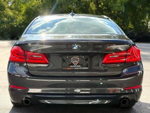 2020 BMW 530 xDrive