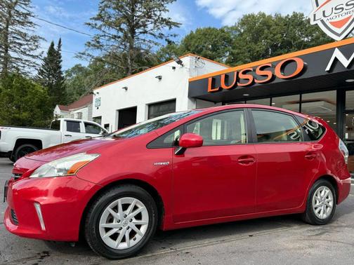 2012 Toyota Prius v Two