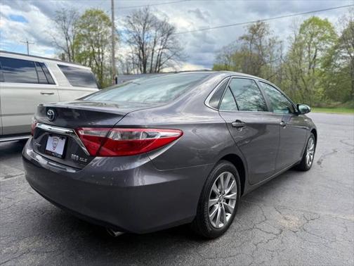 2015 Toyota Camry Hybrid XLE