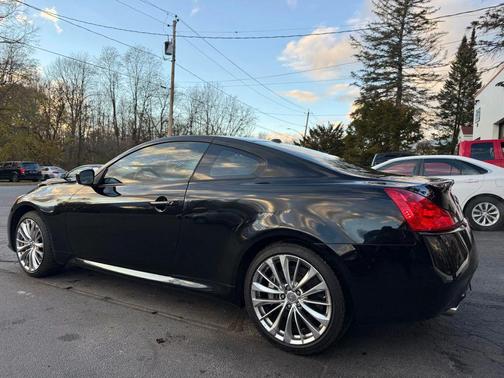 2012 INFINITI G37x Base