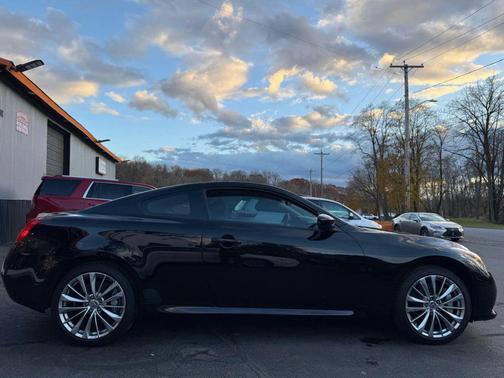 2012 INFINITI G37x Base