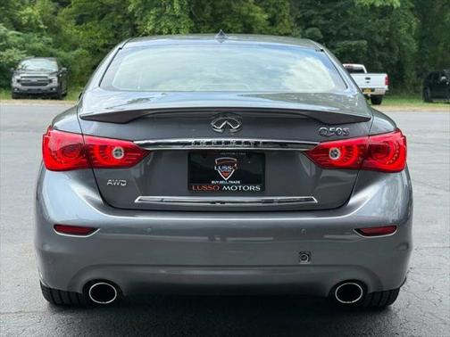 2015 INFINITI Q50 Sport