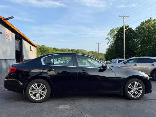 2013 INFINITI G37x Base