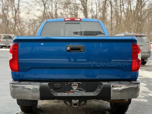 2017 Toyota Tundra SR5