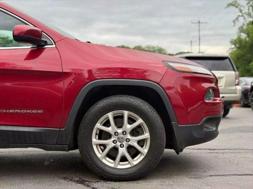 2014 Jeep Cherokee Sport