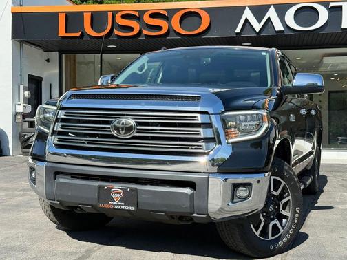 Black 2018 Toyota Tundra Limited