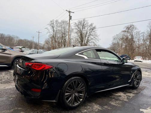 2017 INFINITI Q60 3.0T Premium