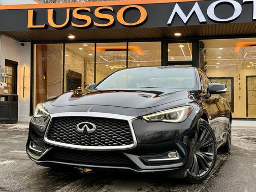 2017 INFINITI Q60 3.0T Premium