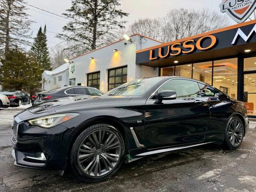 2017 INFINITI Q60 3.0T Premium