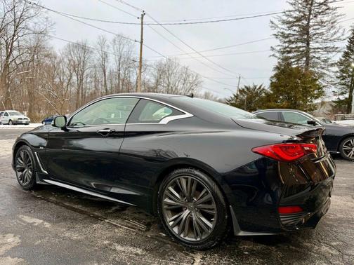 2017 INFINITI Q60 3.0T Premium