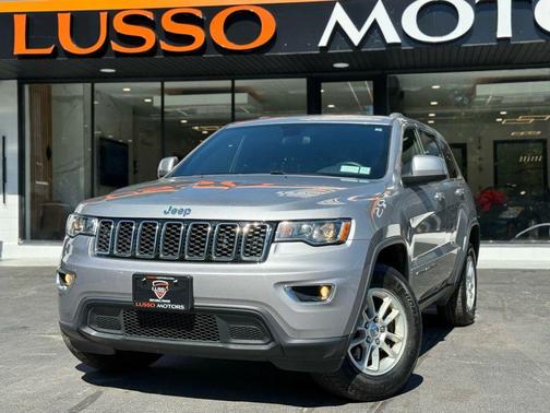 2018 Jeep Grand Cherokee Laredo E