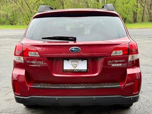 2013 Subaru Outback 2.5i Premium