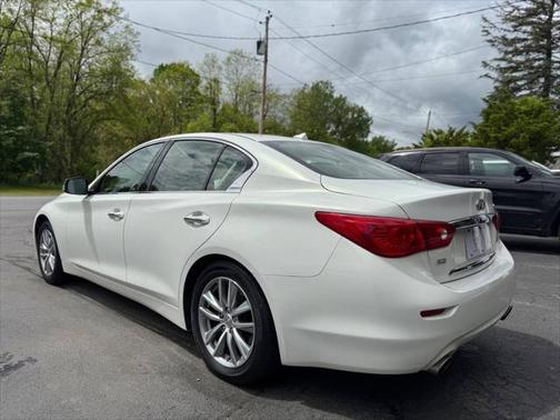 2014 INFINITI Q50 Premium