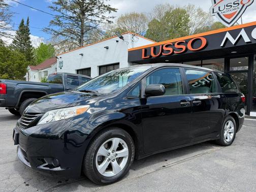 Black 2015 Toyota Sienna L