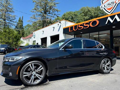2022 BMW 330 xDrive