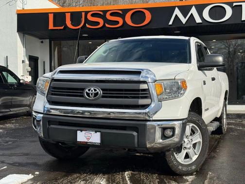 2014 Toyota Tundra SR5