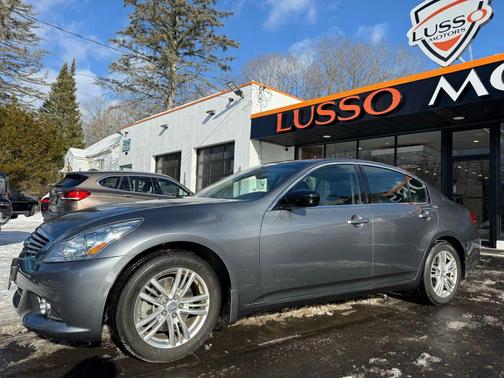 2010 INFINITI G37x Base