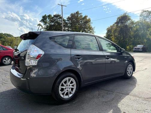 2012 Toyota Prius v Two