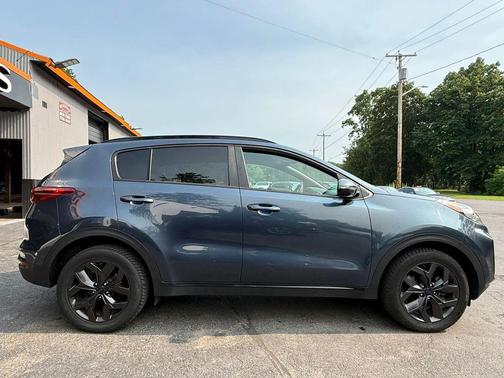 Blue 2021 Kia Sportage S