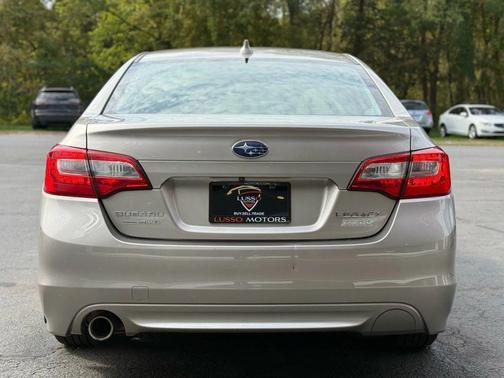 2016 Subaru Legacy Premium