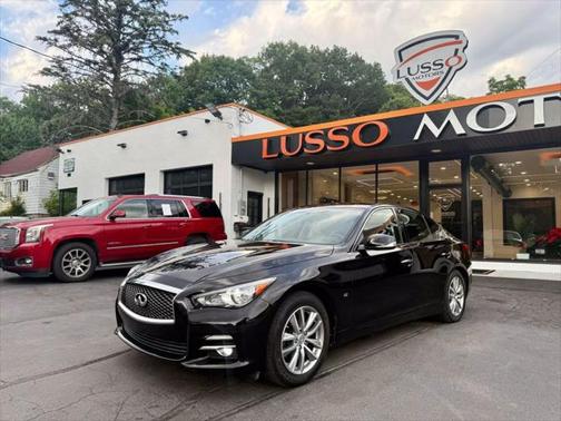 2014 INFINITI Q50 Premium
