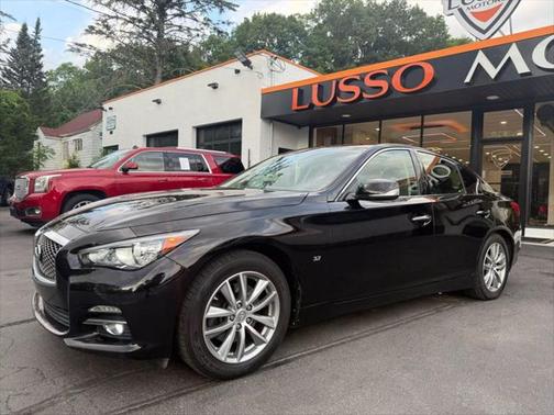 2014 INFINITI Q50 Premium