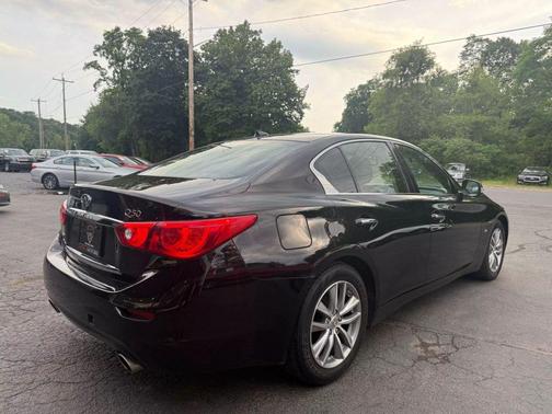 2014 INFINITI Q50 Premium