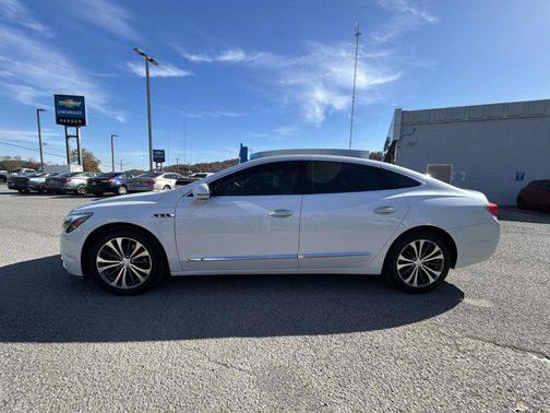 2018 Buick LaCrosse Essence