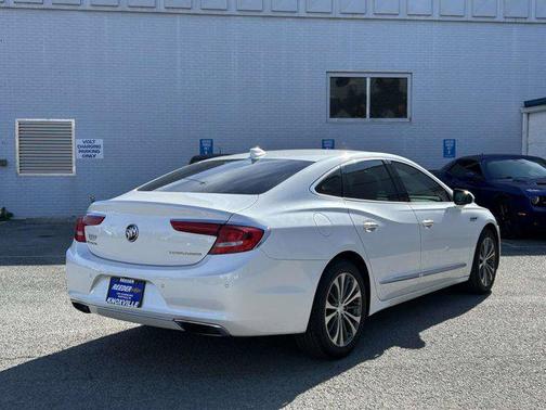 2018 Buick LaCrosse Essence