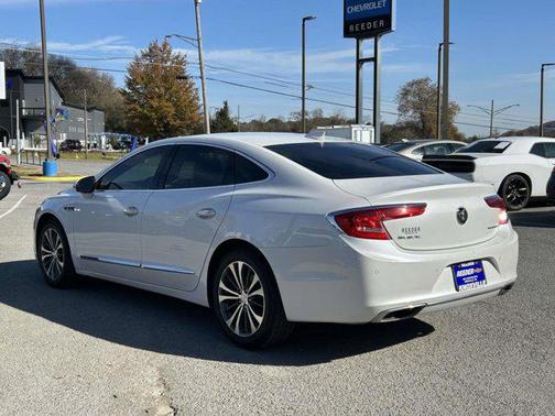 2018 Buick LaCrosse Essence