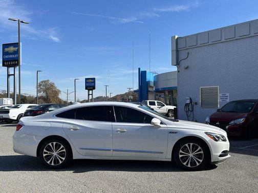 2018 Buick LaCrosse Essence