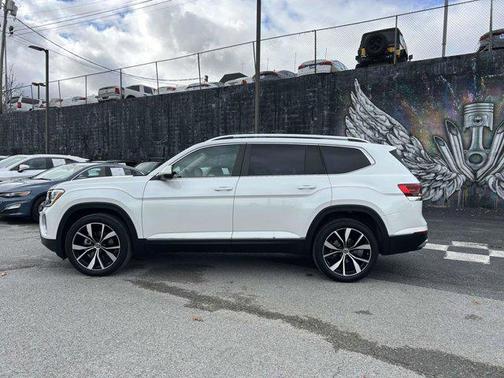 2025 Volkswagen Atlas 2.0T SEL